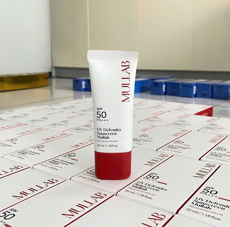 Kem chống nắng Dry - Touch Suncreen Board Spectrum Hebecell